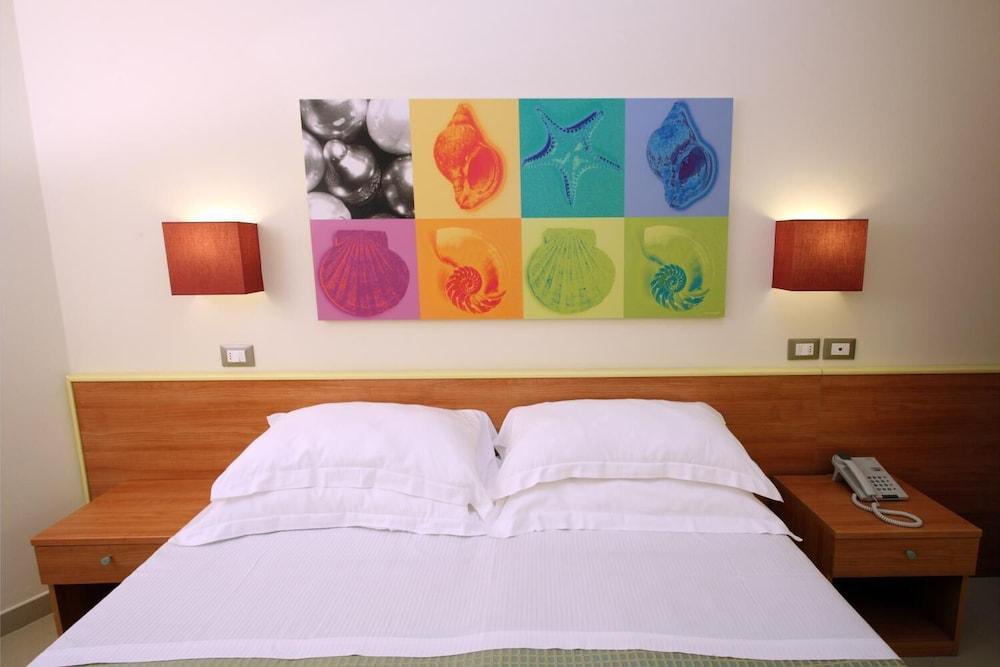 Noha Suite Hotel Риччоне Экстерьер фото